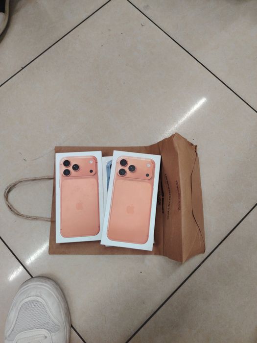 IPhone 17 pro max 2600$