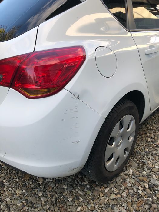 Opel Astra J 1,4 benzina