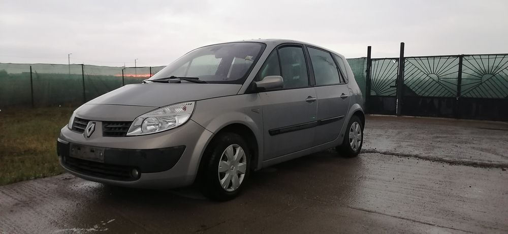 Vand sau Schimb Renault Scenic 2