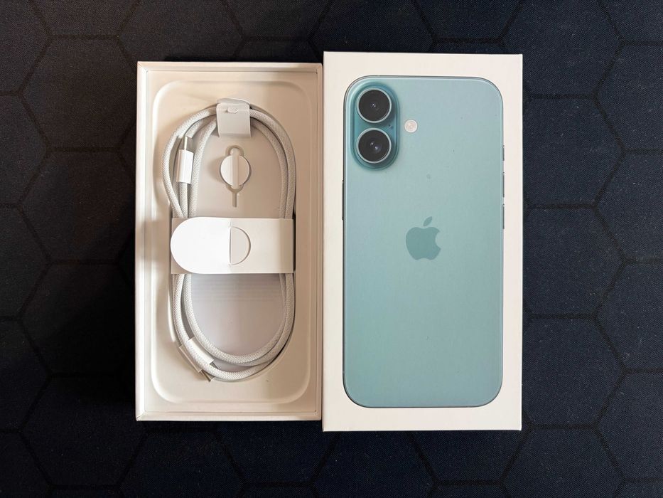 iPhone 16 Teal / Verde 128GB, full box, impecabil, neblocat