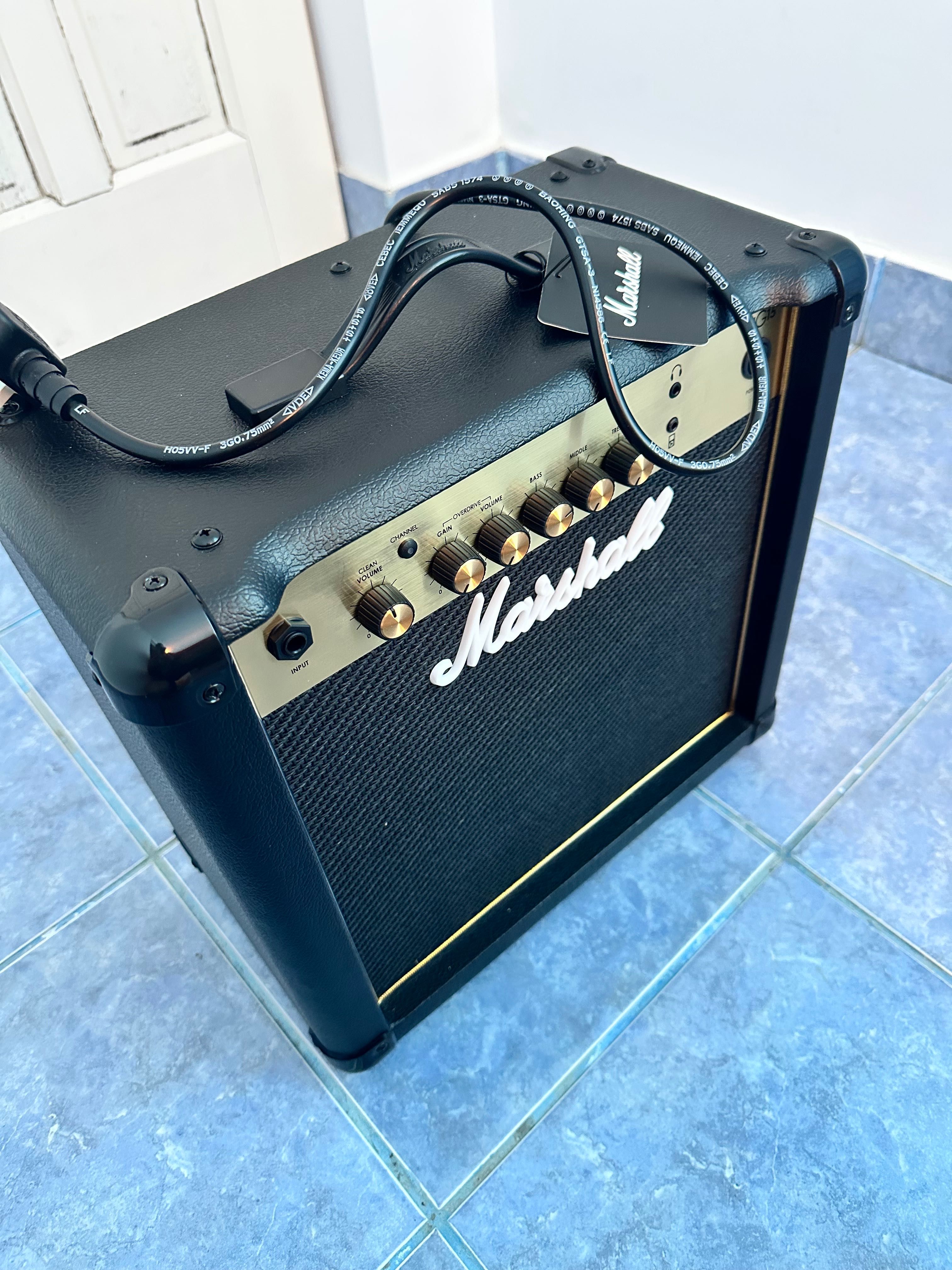 Marshall MG15 gold