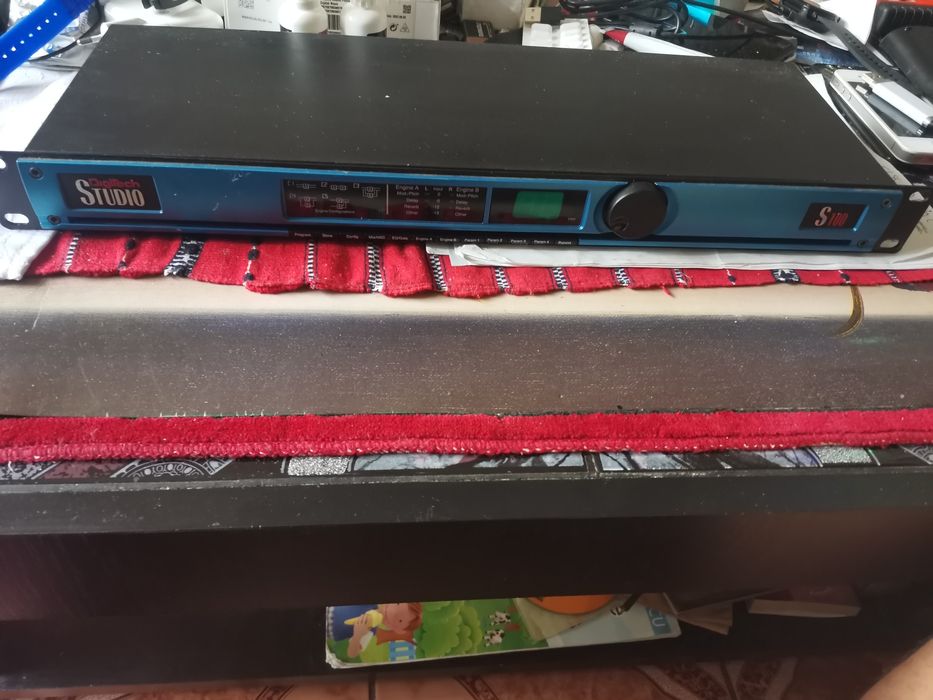 Procesor digitech S 100 made în USA