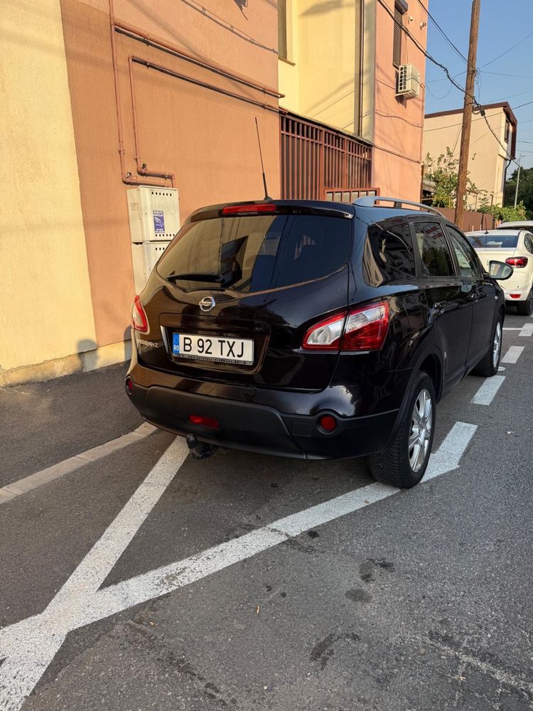 Nissan Qashqai 7 locuri