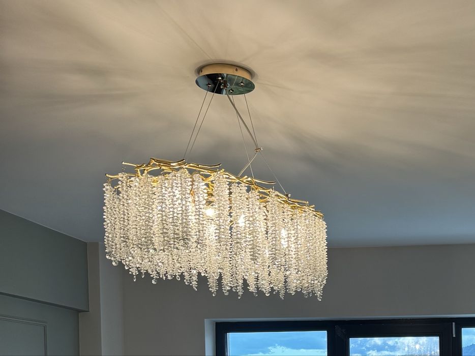 Lustră superba de living