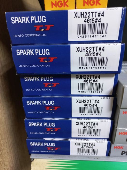 Замена свечей зажигания. Автосервис "ЛИ-КОН" KASPI RED.