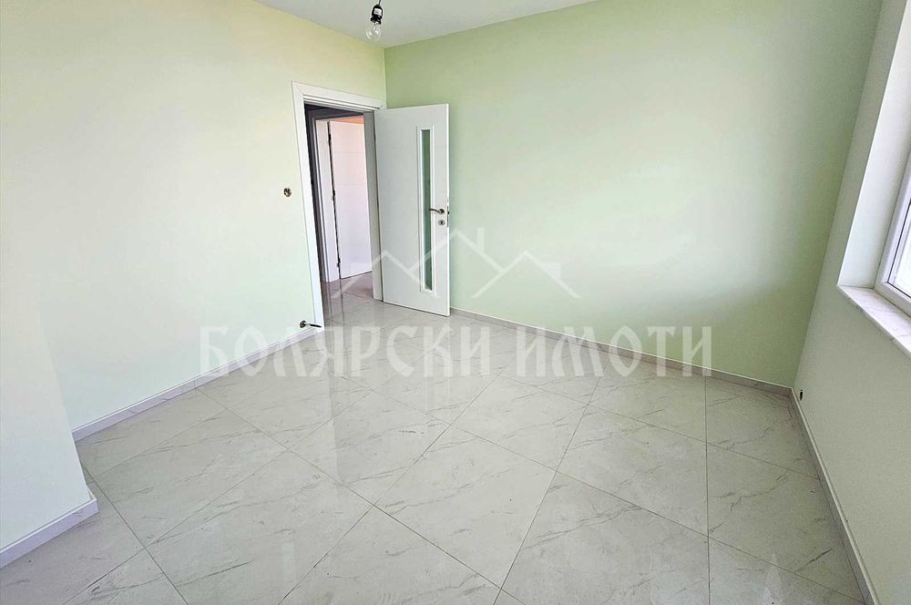 Продава се Тристаен апартамент в Горна Оряховица - 89 кв.м за 1012 €/кв.м - Снимка #6