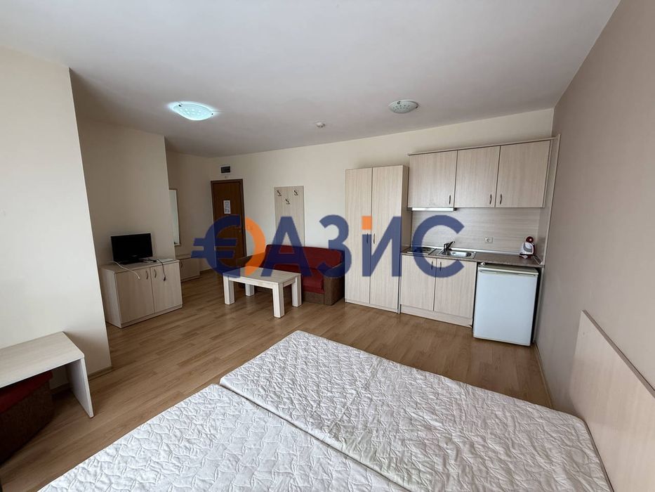 Продава се Двустаен апартамент в Созопол - 55 кв.м за 1362 €/кв.м - Снимка #1