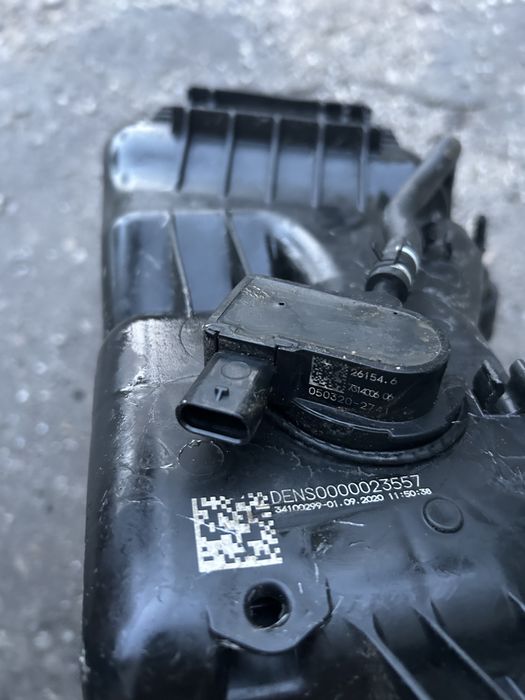 Bmw x4G02 M40d rezervor AdBlue complet cu modul pompa si senzori Denso