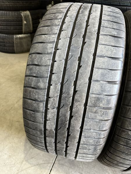 285/35/22//265/35/22 Goodyear