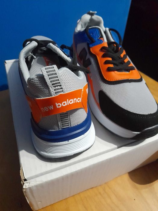 Pantofi New Balance