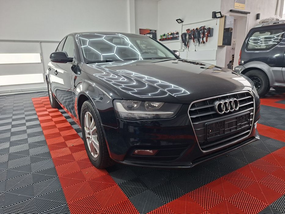 Vând Audi A4 B8,5 2.0 TDI 2013