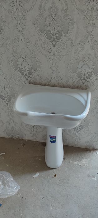 sartarosh xonaga rakvina sotiladi umuman iwlatilmagan yeng