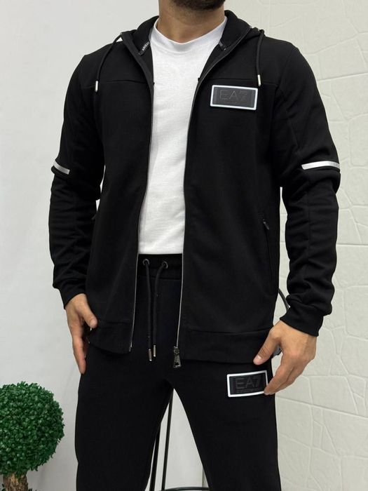 Trening Emporio Armani Calitate Superioara!