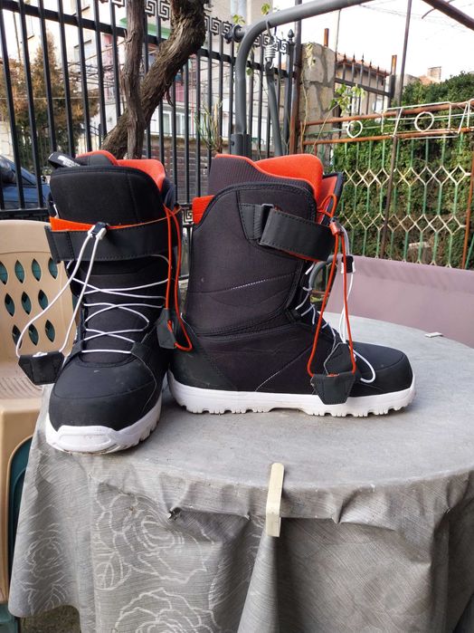 Сноуборд 161 + автомати + обувки 43