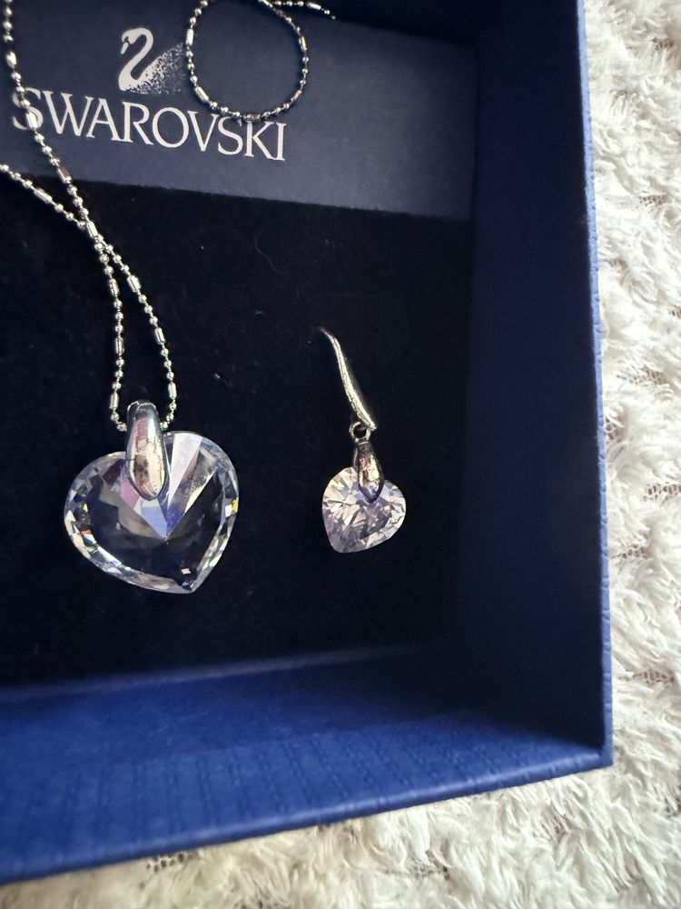 Компелект гердан с обеци Swarovski