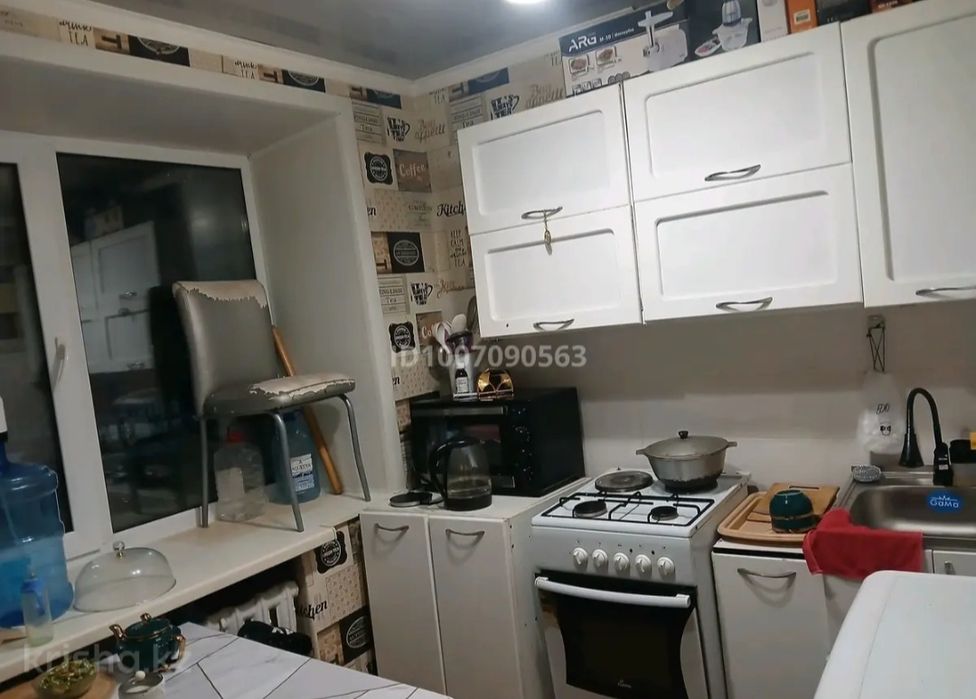 Майкудук 13 микрорайон  2 комнаты