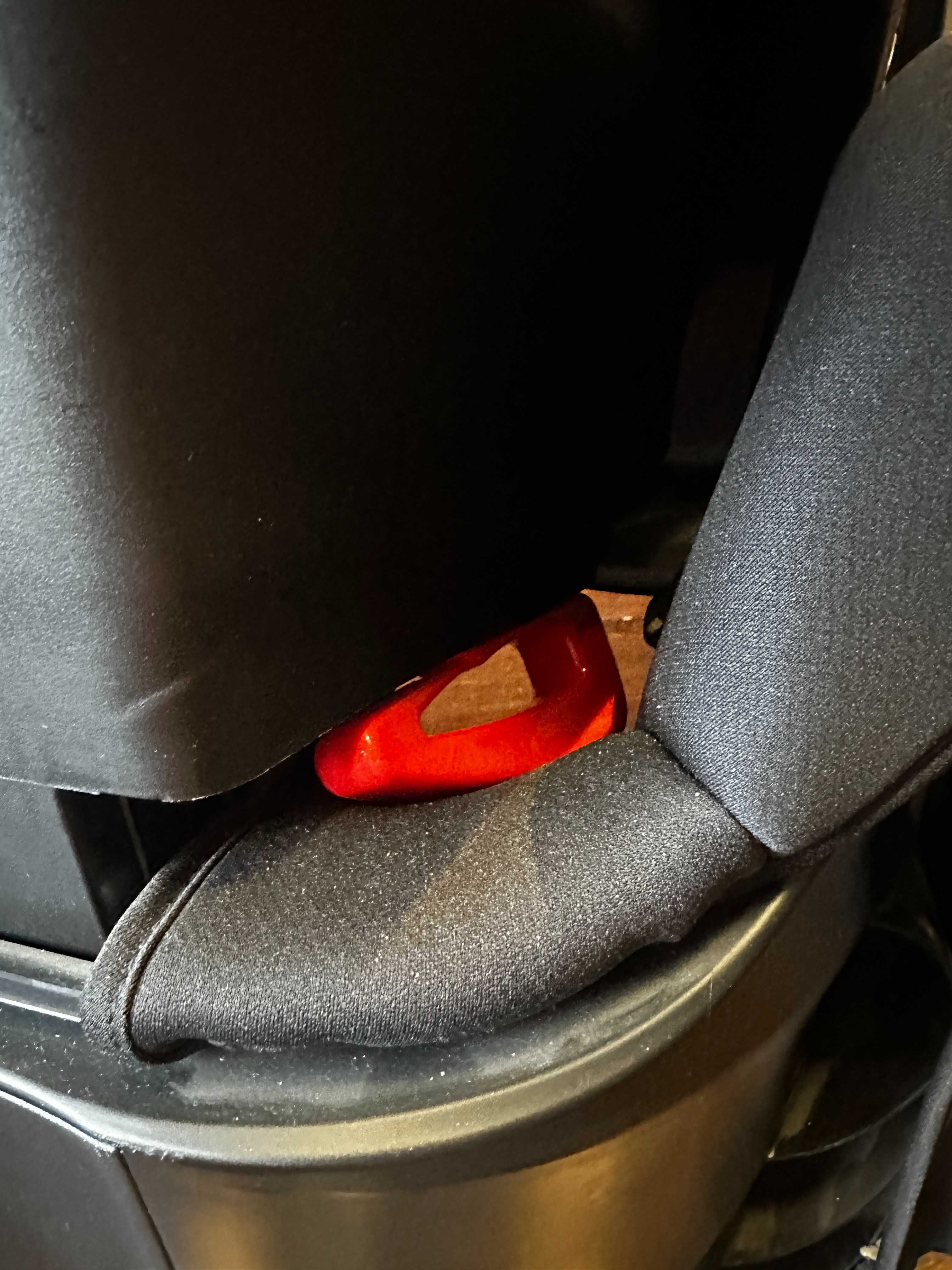 Детско столче за кола Recaro Monza Nova Isofix 15-36kg
