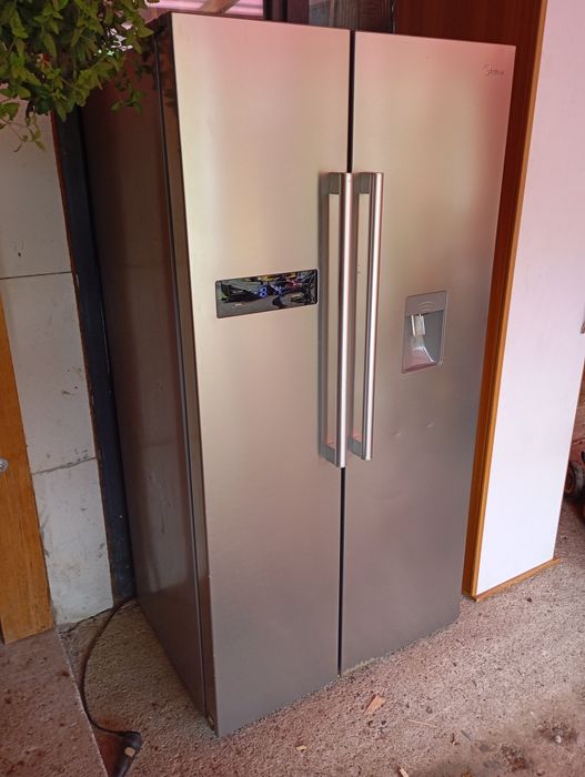 Frigider syde by syde Midea