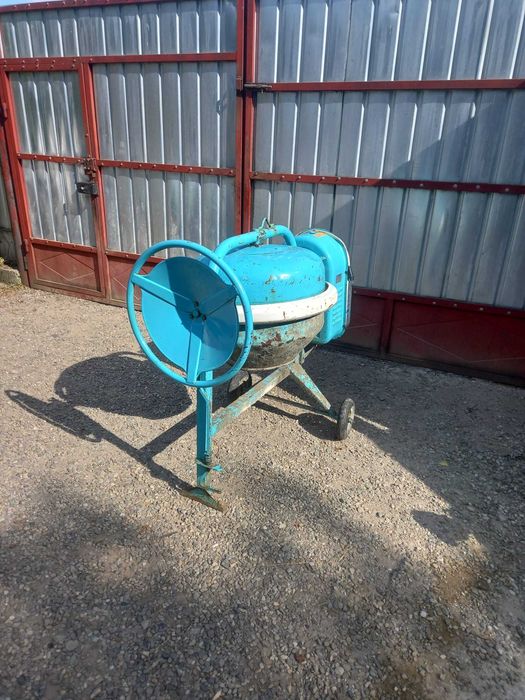 betoniera fabricatie italiana de 230 litri