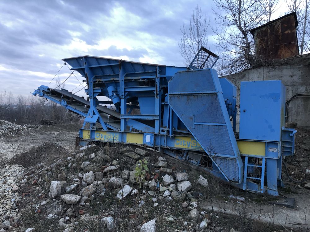 Vand concasor electric cu falci