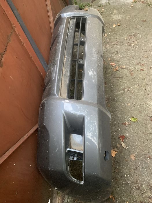 Bara fata Toyota Landcruiser