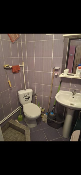 Vand garsoniere la parter