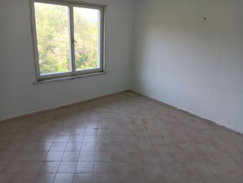 Продава се Къща в с. Бабица, Област Перник - 142 кв.м за 740 €/кв.м - Снимка #14