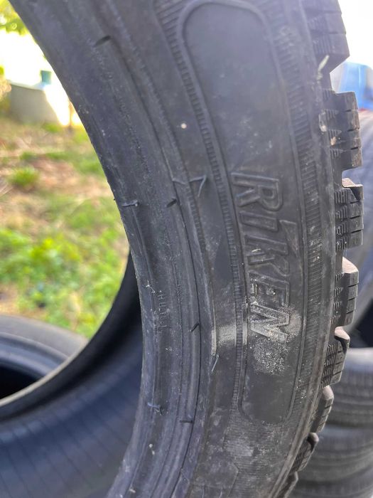 Anvelope RIKEN IARNA 245/40 R18 97V