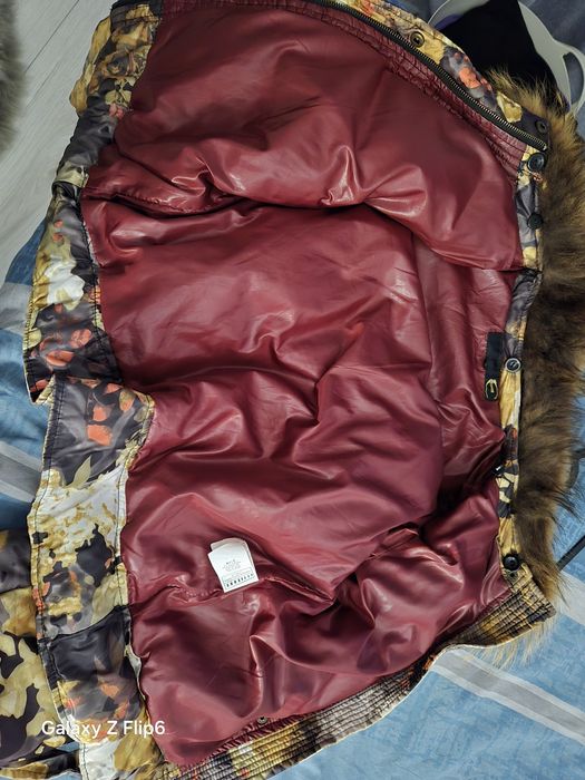 Продавам оригинални якета на Guess и Just Cavalli