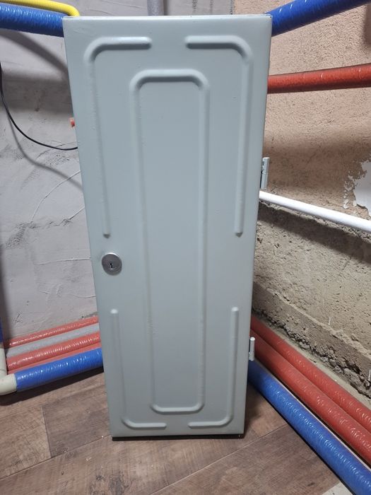 Продаётся сейф советский