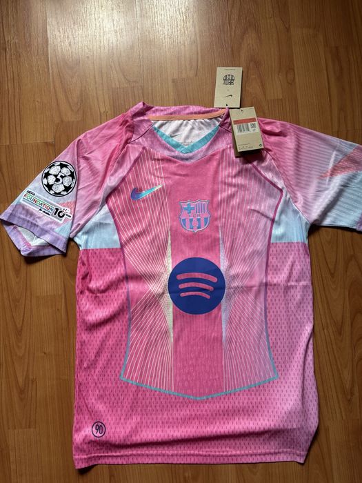 Tricou barcelona roz