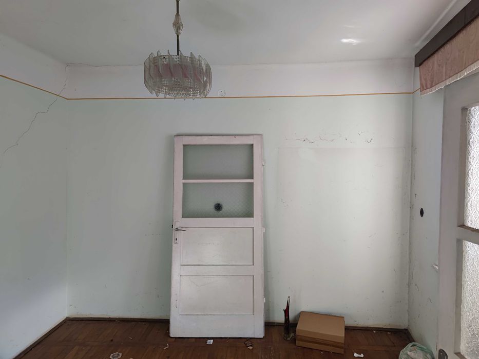 Casa de vanzare pe un nivel