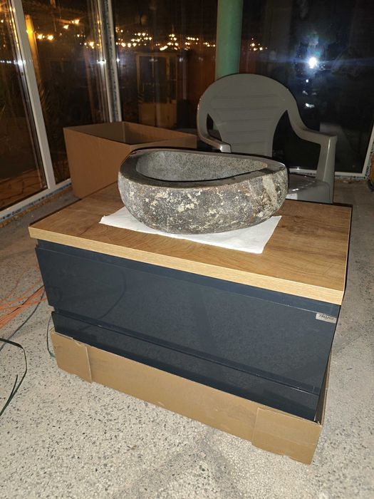 Шкаф за баня 80см нов