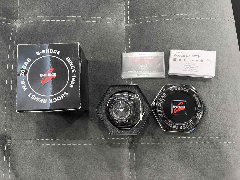 Часовник Casio G-Shock