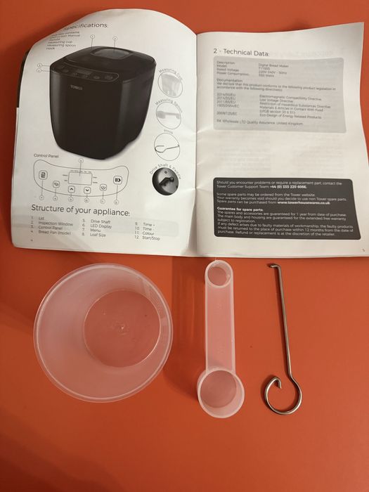 Mașina de făcut pâine Tower.