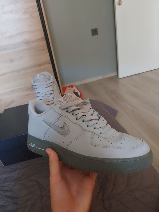 Продавам Air force 1