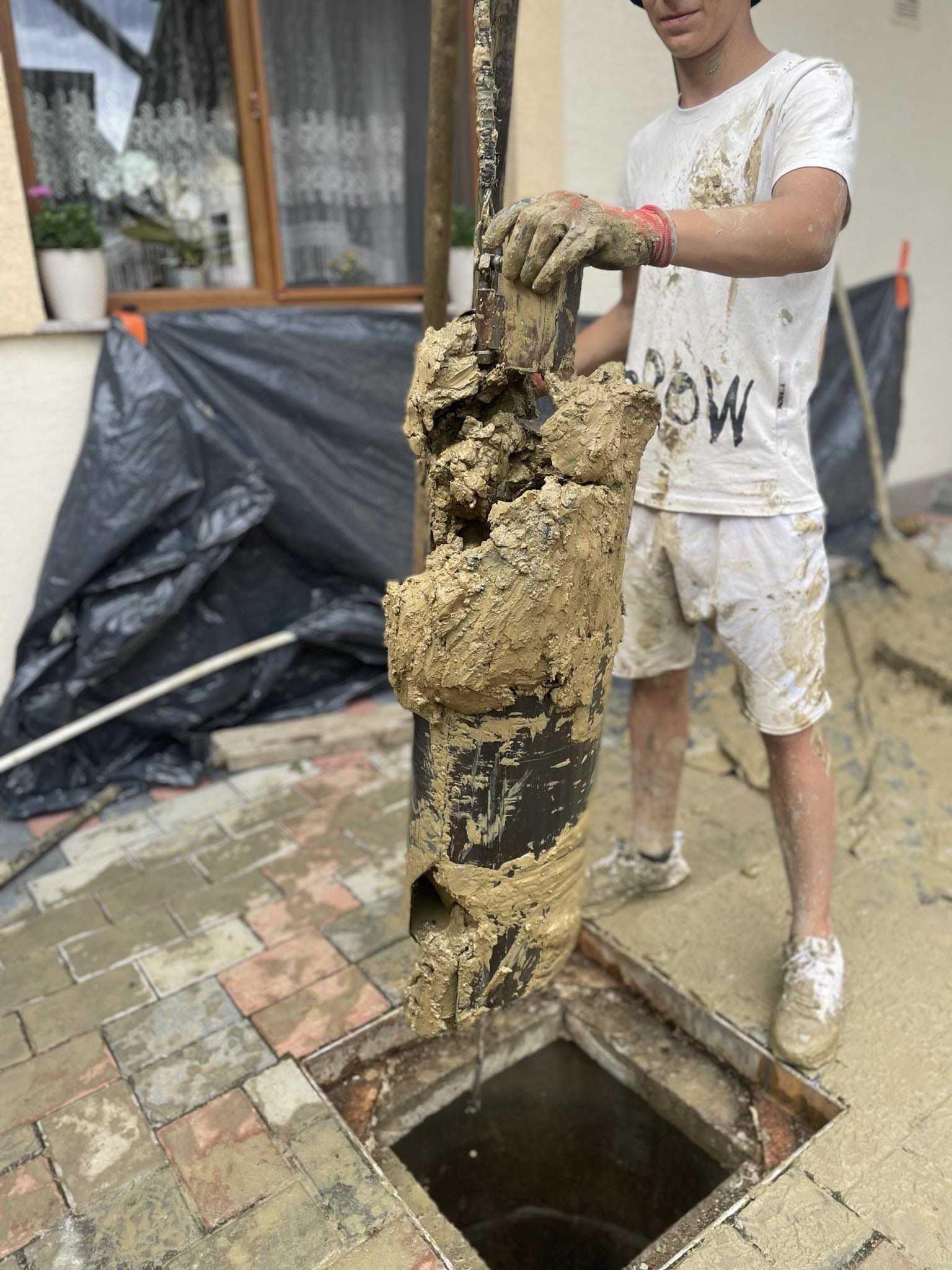 Foraje puturi de mica si medie adancime, curatare si denisipare puturi