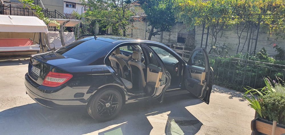 Mercedes c 200 d stare excelenta tehnic si estetic.