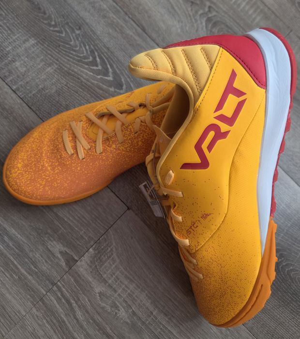 Vand ghete de fotbal