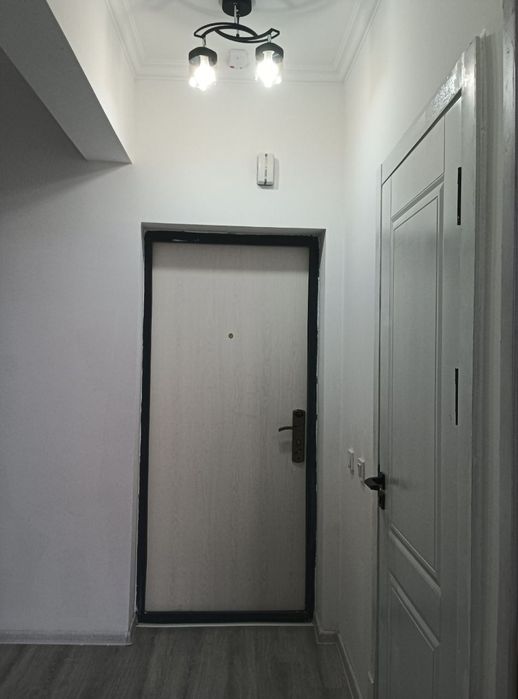 Срочно продаю 1 ком квартира в новостройке