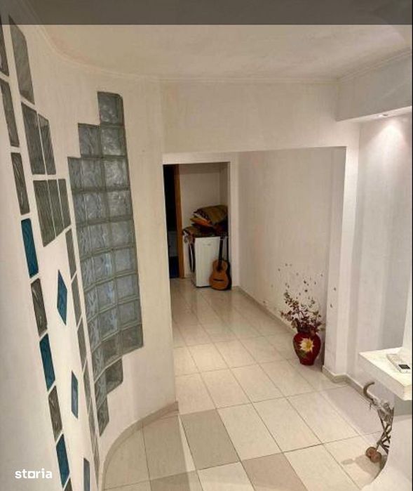 39111 Apartament 3 camere Far