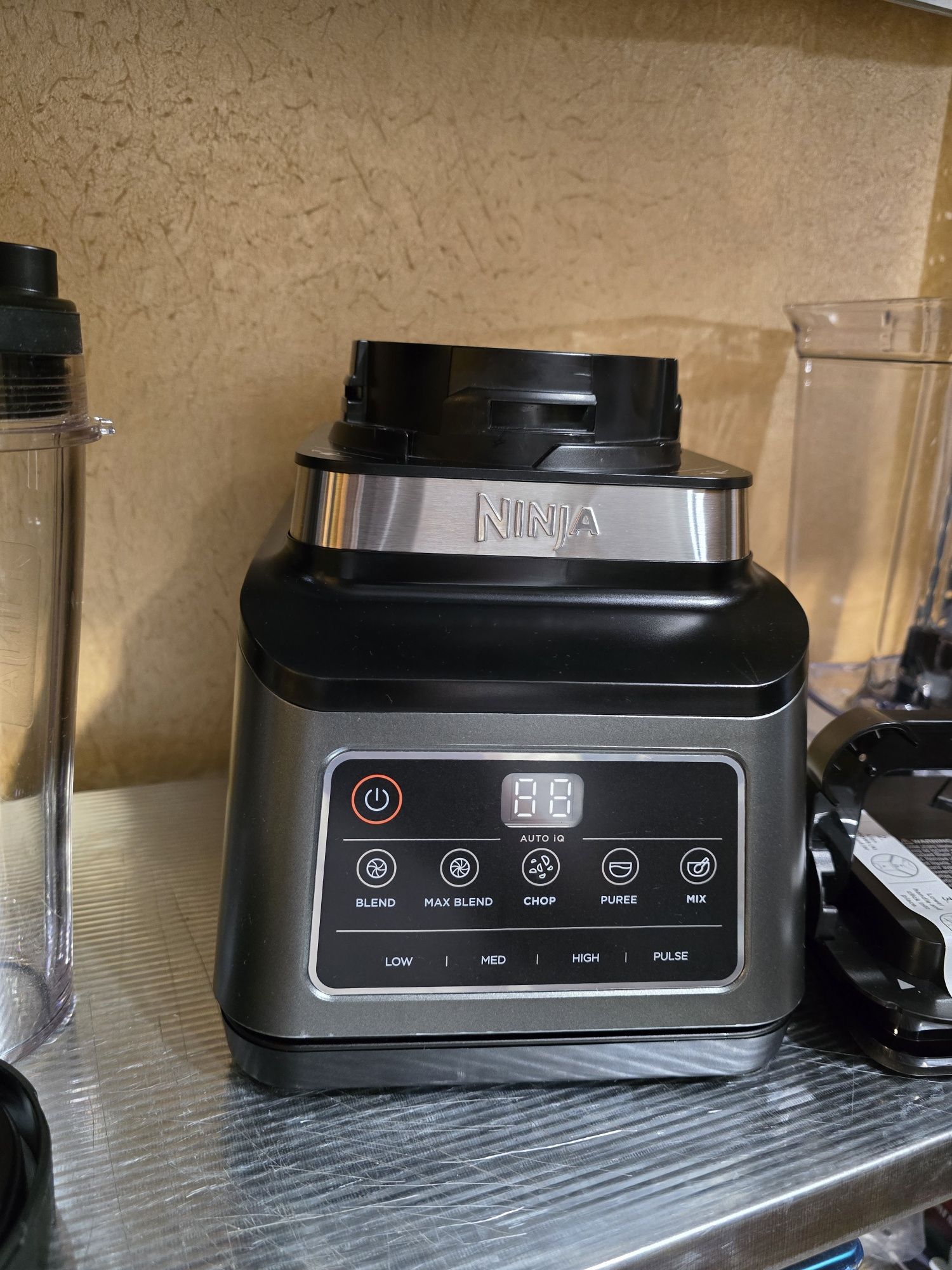 КАТО НОВ!!! Кухненски робот Ninja 3-в-1 с 5 програми Auto-iQ