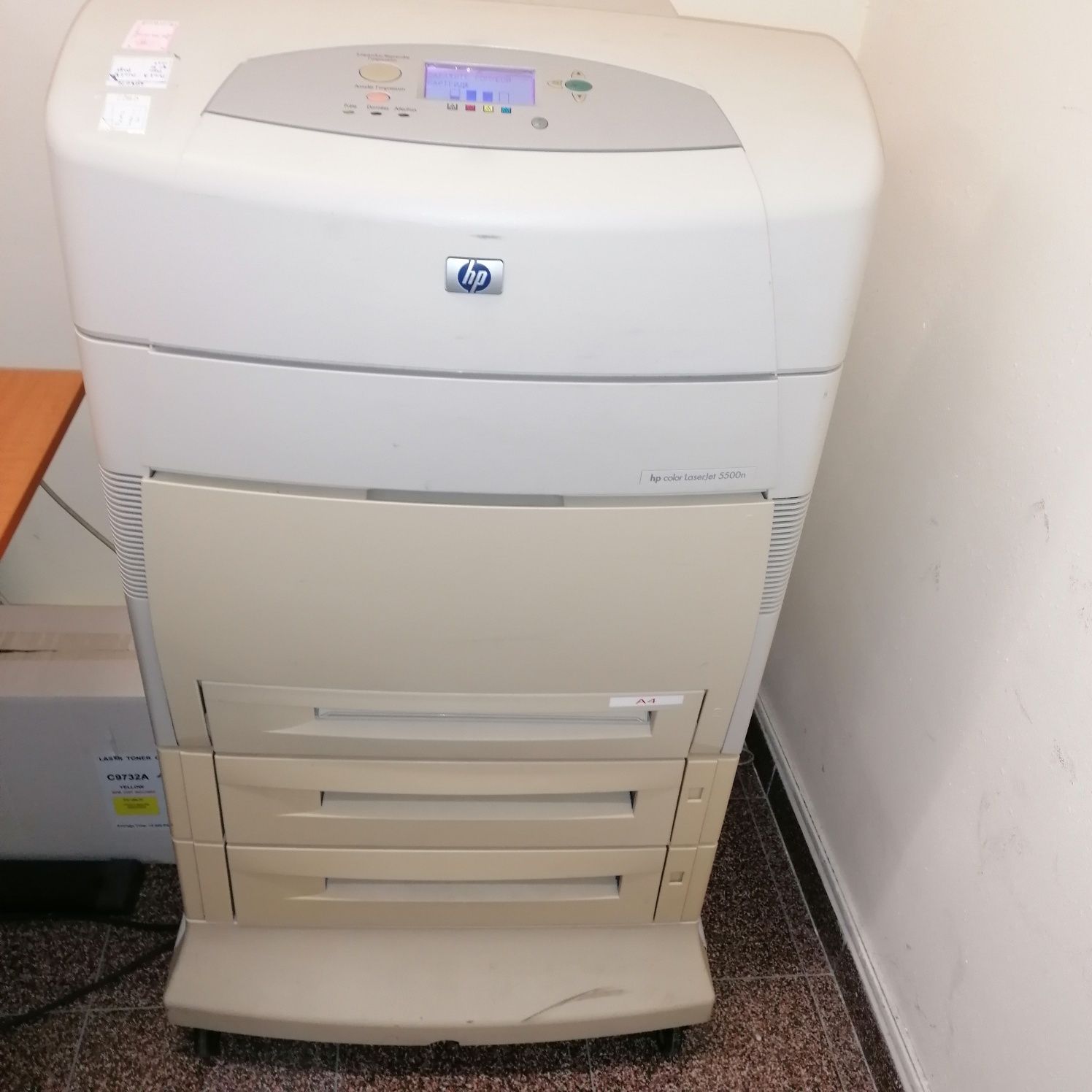 Цветен принтер HP Laserjet 5500n