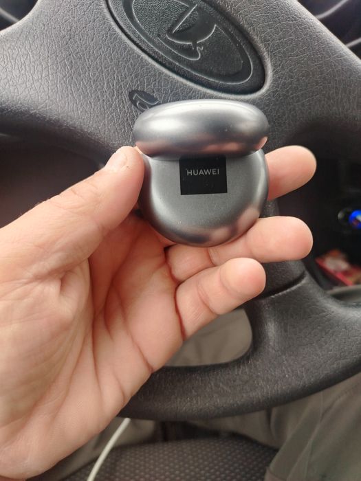 Без провадной наушник