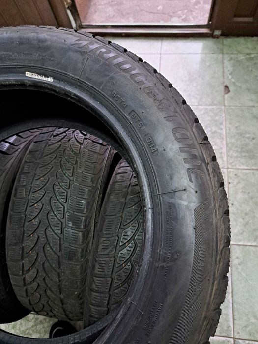 4 anvelope 195/60 16C Bridgestone