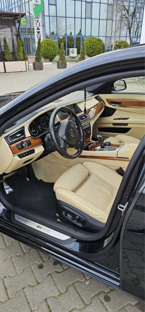 BMW 750D XDRIVE 2013