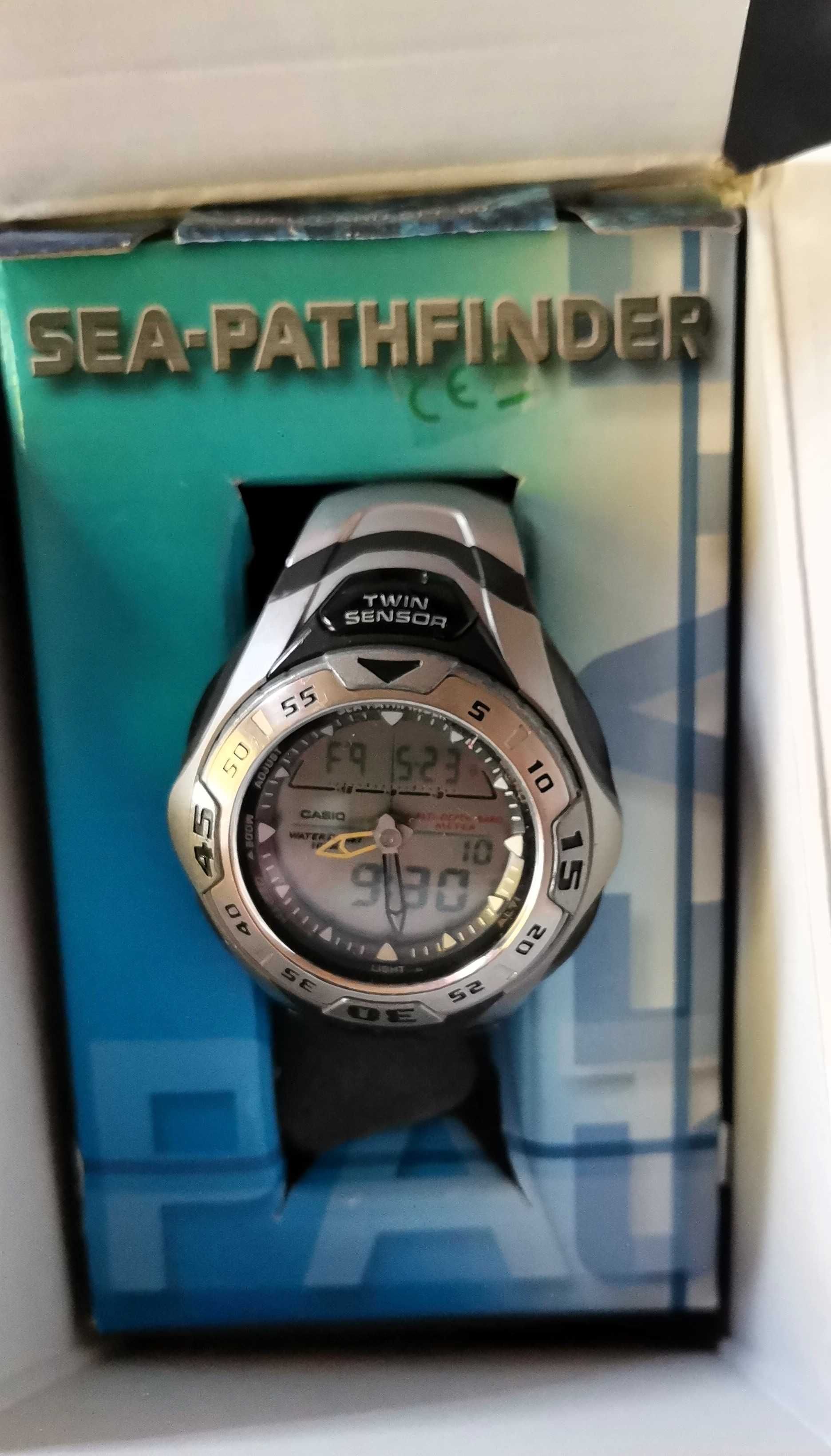 Часовник Casio Sea-Pathfinder SPF-60D с Верижка от Неръждаема Стомана