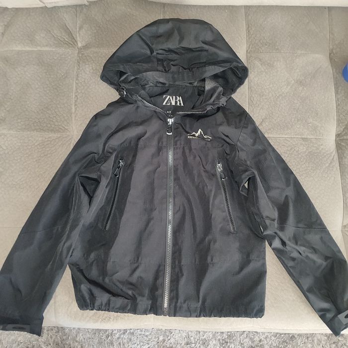 Ветровка Zara 8-9 г 130 см