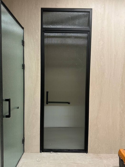 Зеркальная дверь/Дверь в гардеробную/ Межкомнатные раздвижные двери