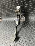 Pedala ambreiaj Mazda 6 2003-2007 Piese Dezmembrari Mazda